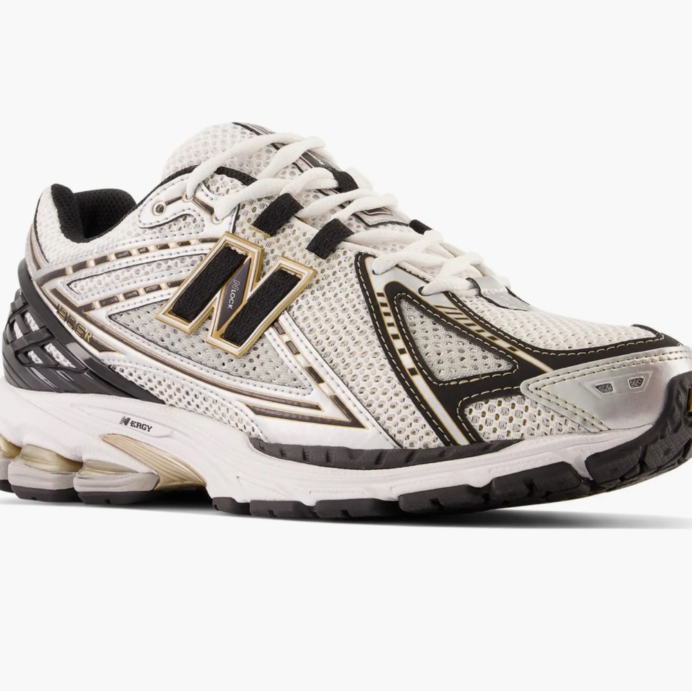 New Balance 1906R Running Shoe w7/m5.5